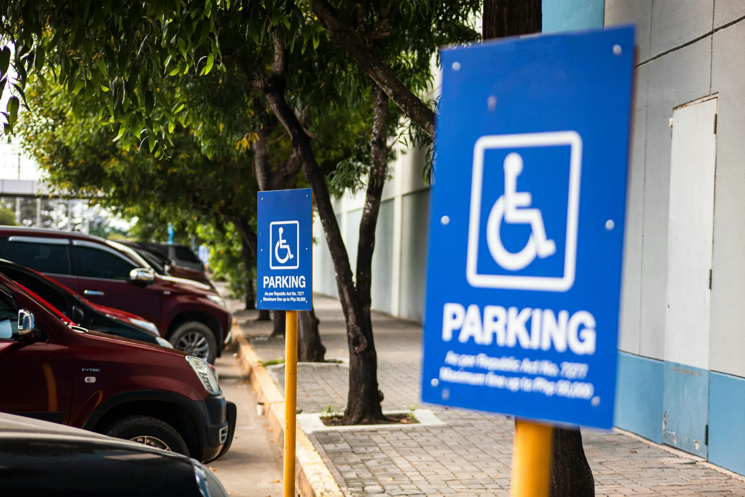 Place de stationnement pour handicapé